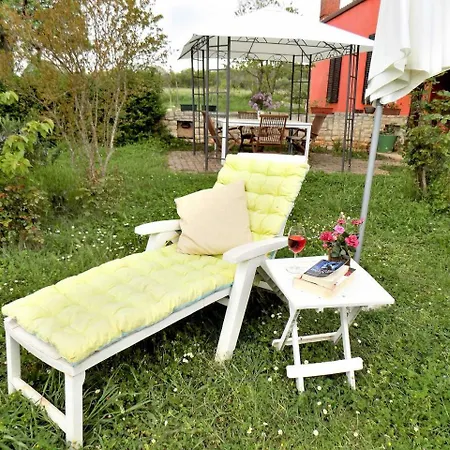 Holiday House With Spacious Backyard And Grill / Pet Friendly بيت للعطل Pavicini