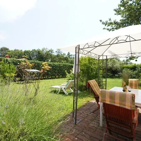 بيت للعطل Holiday House With Spacious Backyard And Grill / Pet Friendly *
