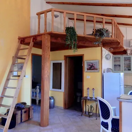 Holiday House With Spacious Backyard And Grill / Pet Friendly Tatil Evi *