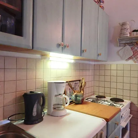 Holiday House With Spacious Backyard And Grill / Pet Friendly بيت للعطل *
